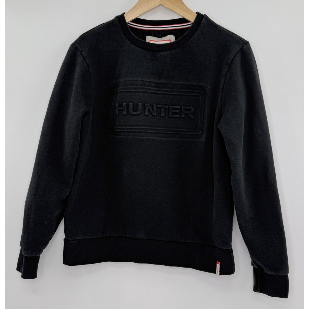 Hunter Women's‎ Black Crewneck Embossed Logo Pullover Sz M Preppy Portugal Flaw